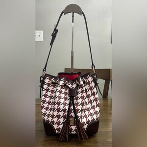 Dooney & Bourke Houndstooth Drawstring Crossbody Bucket Bag